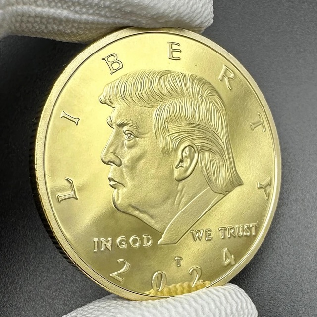 Donald Trump Commemorative Coin Back